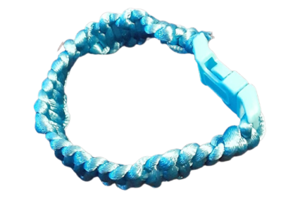 traditional twisted paracord bracelet